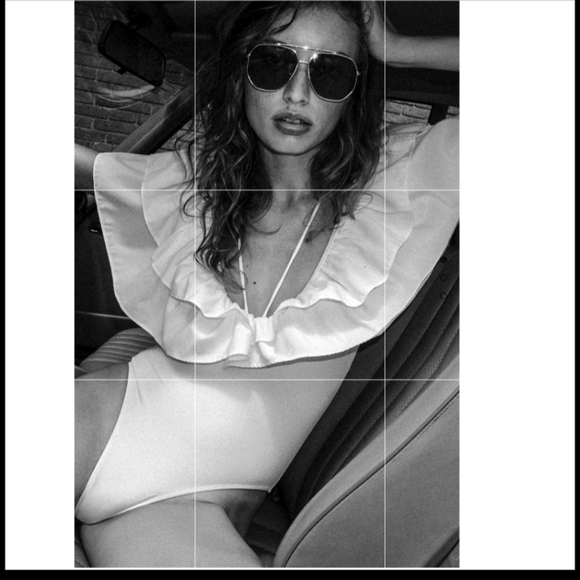 NWT Zara large ruffle swimsuit 🩱 - Picture 3 of 9